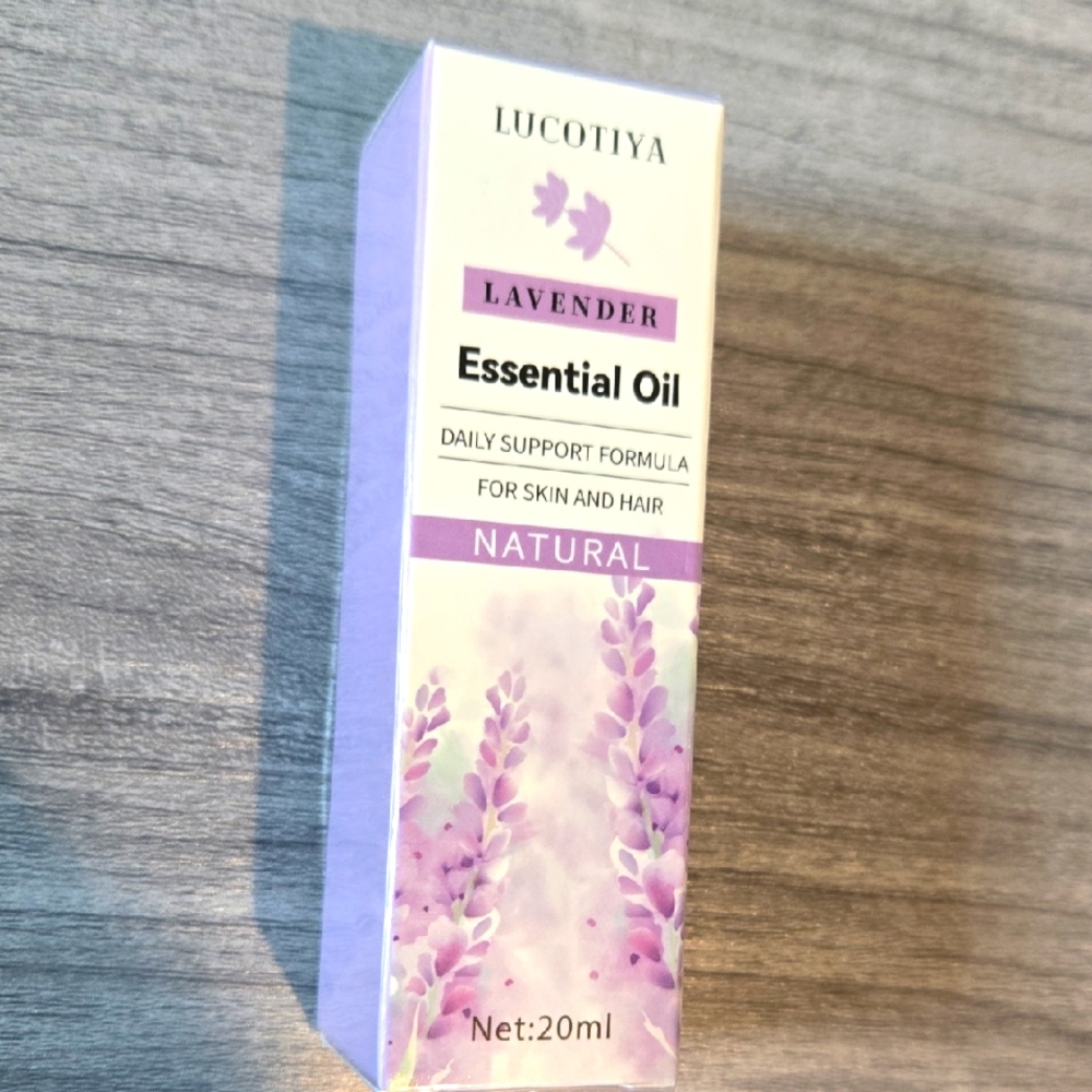 Lavender Essential Oil Daily Support For Skin And Hair 20 ML New In Package NWOT